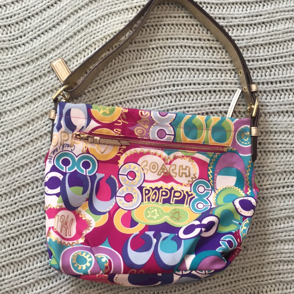 RARE 🦄 Coach poppy multicolor gold purse So cute